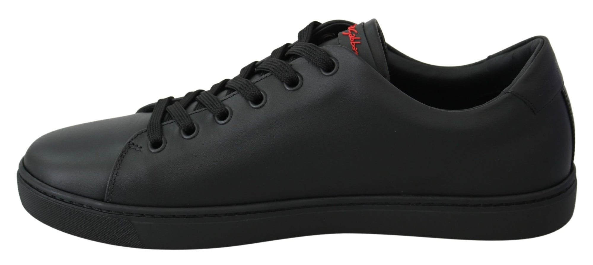Baskets élégantes en cuir Dolce &amp; Gabbana avec accents rouges