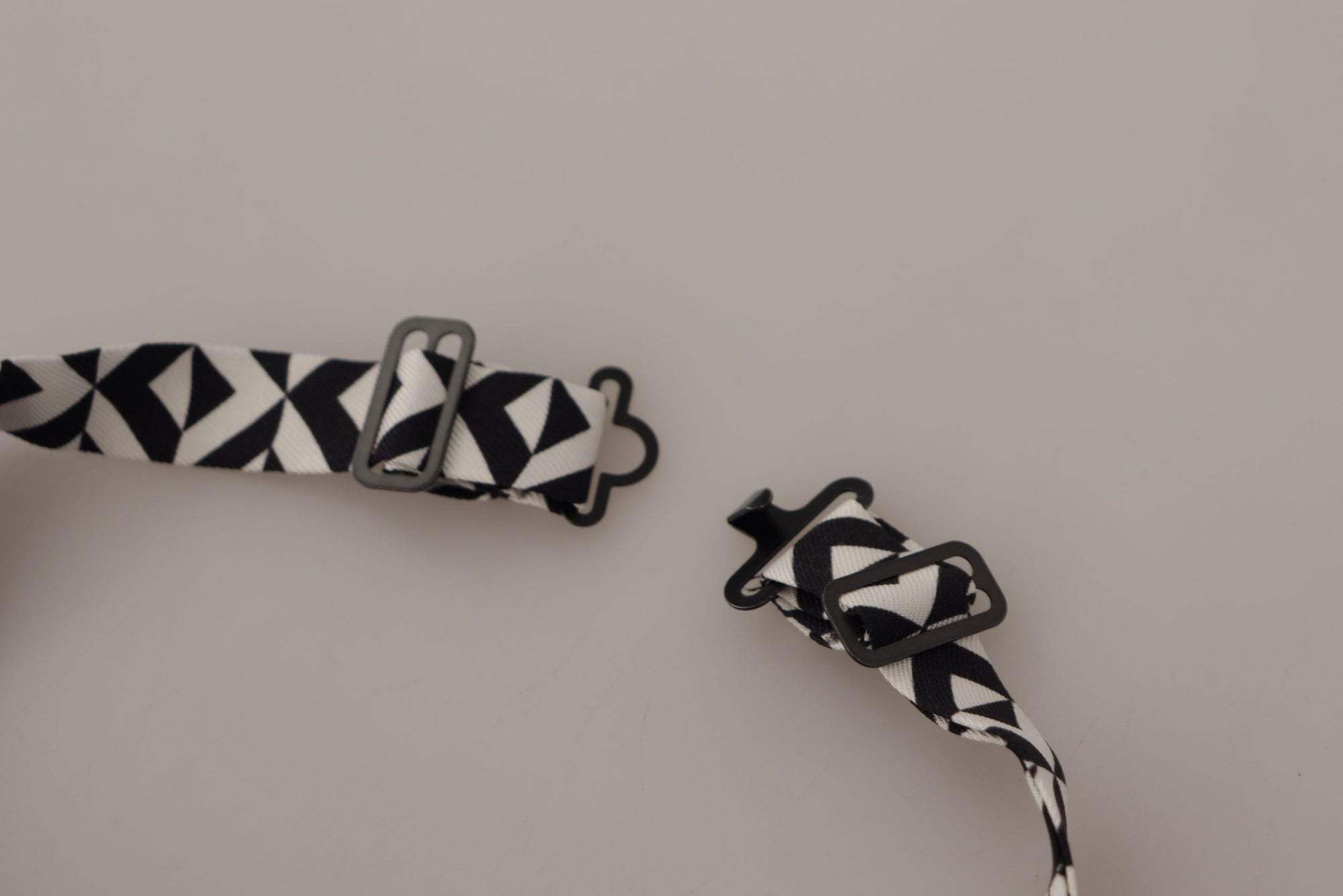 Dolce &amp; Gabbana Elegant Silk Black Tie for the Dapper Gentleman