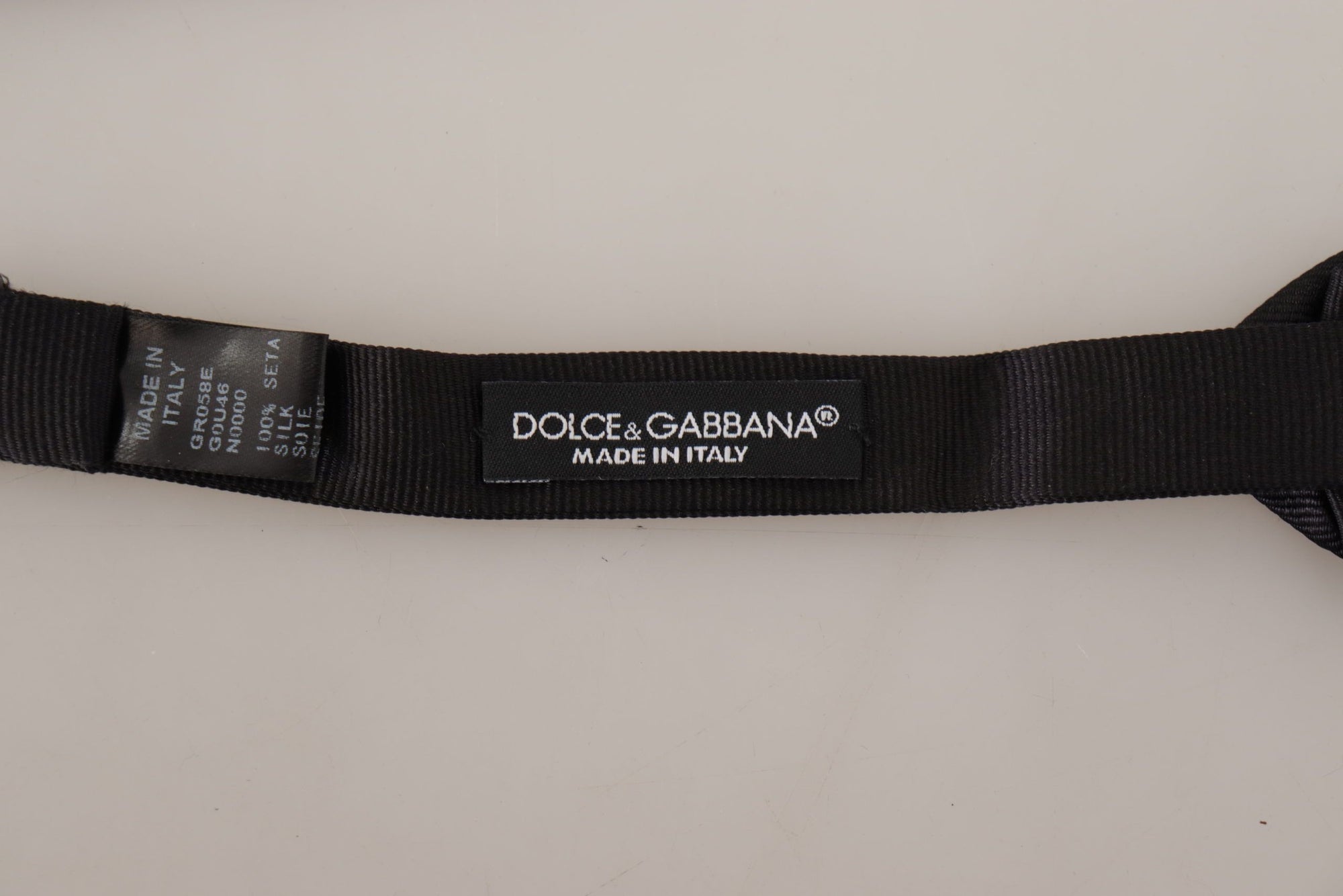 Dolce &amp; Gabbana Elegant Black Silk Bow Tie