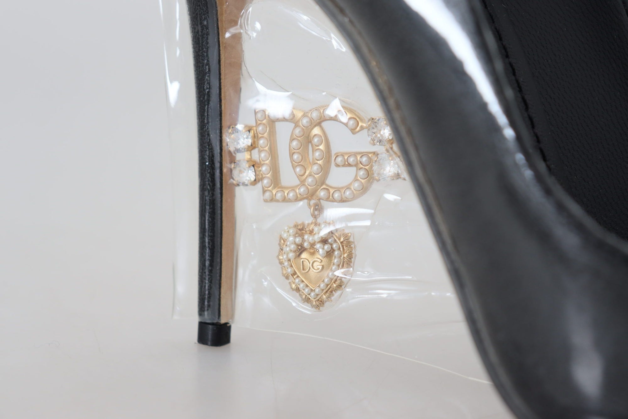 Escarpins élégants à talons noirs et dorés Dolce &amp; Gabbana