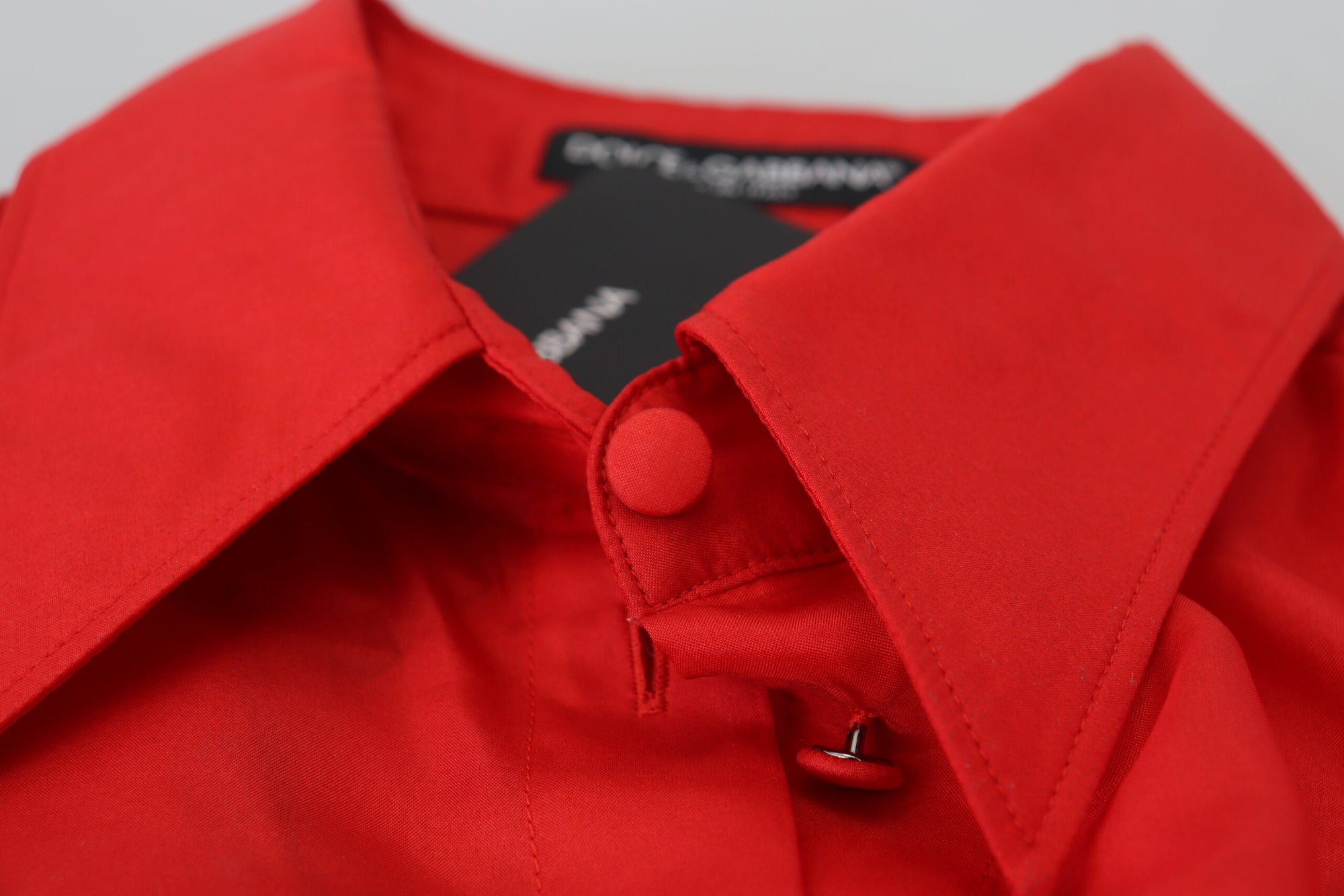 Polo élégant à manches longues et col en soie Dolce & Gabbana