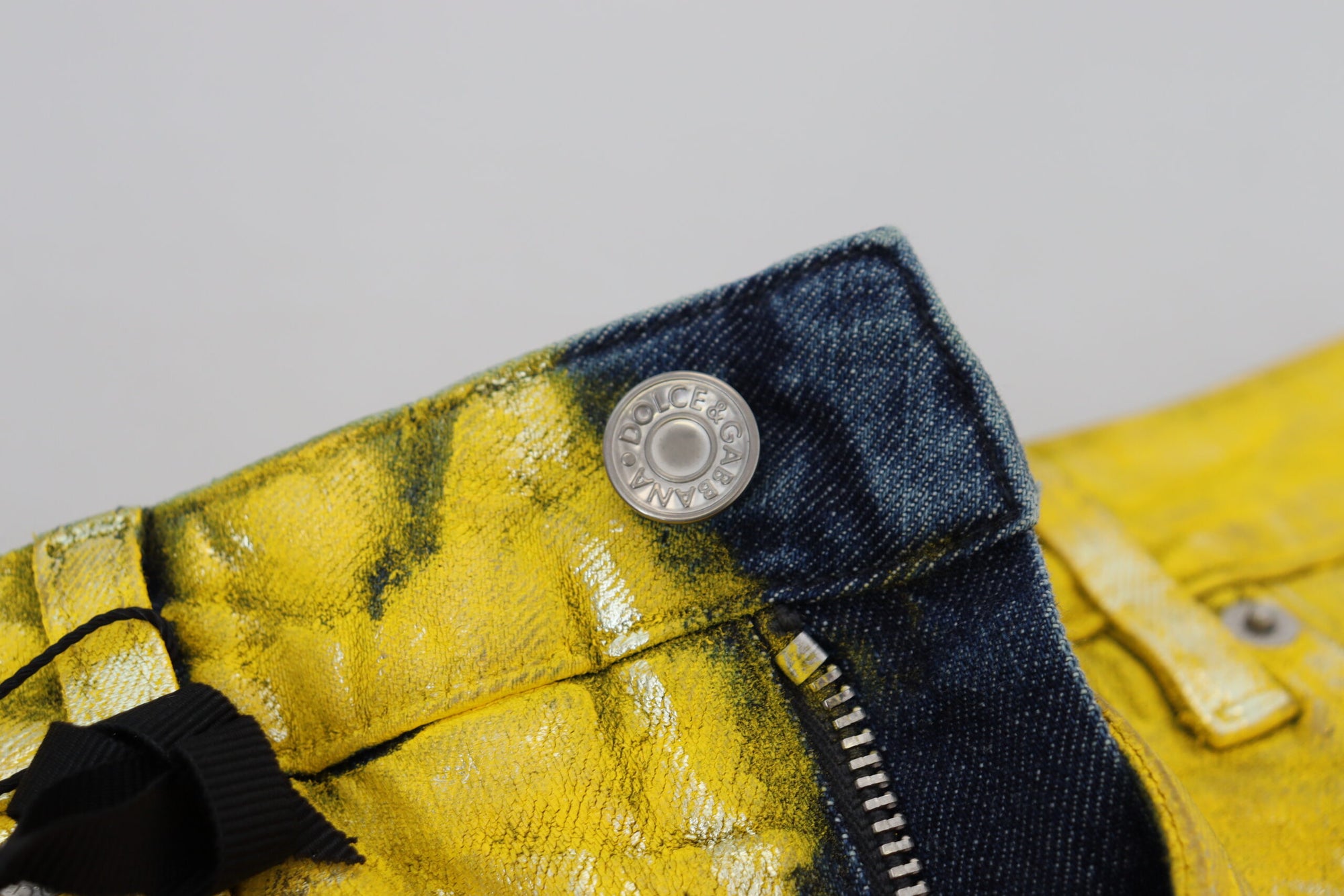 Dolce &amp; Gabbana Chic High Waist Straight Jeans in Vibrant Yellow