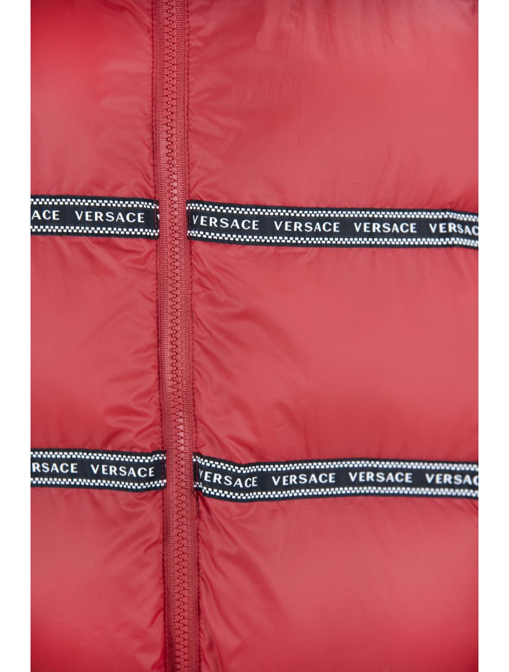 Élégant gilet rouge avec logo Versace et capuche amovible