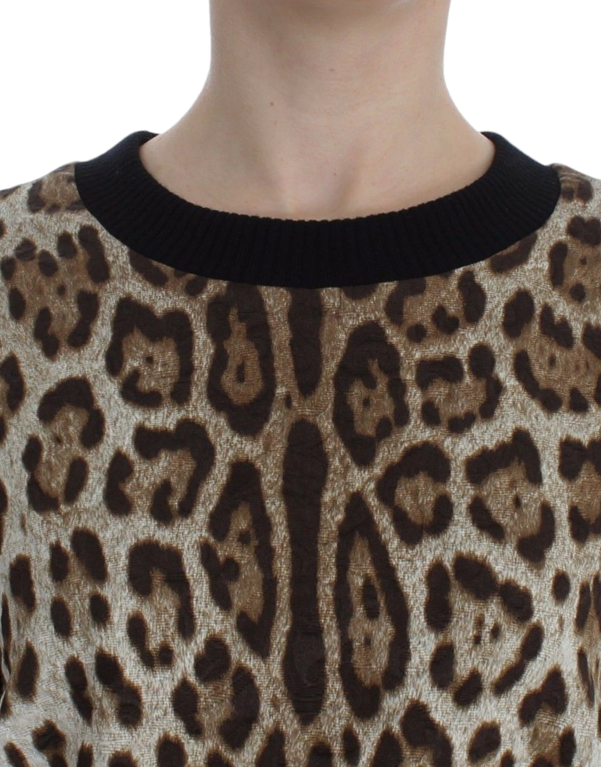 Dolce &amp; Gabbana Elegant Leopard Print Short Sweater Top