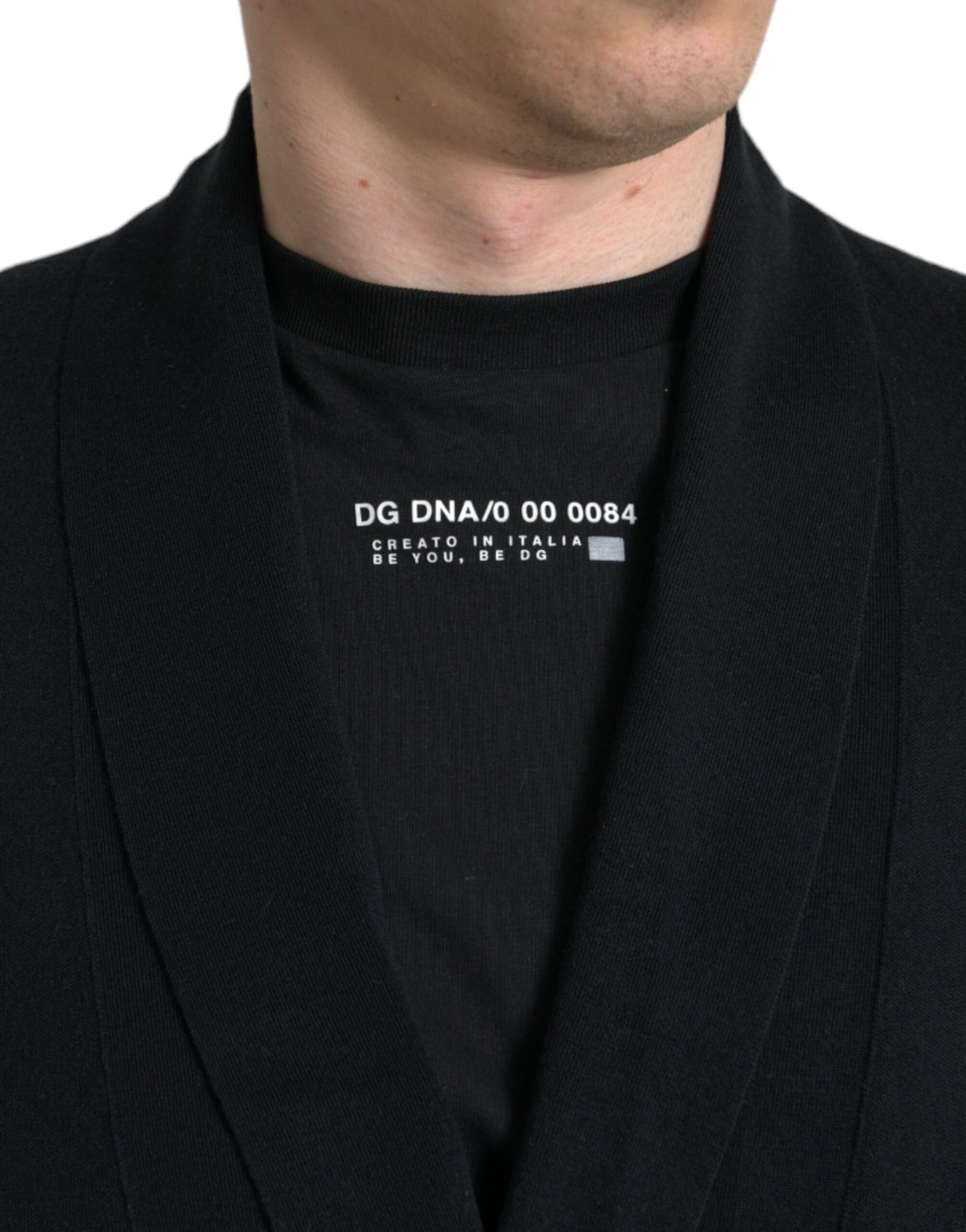 Robe élégante en cachemire noir Dolce & Gabbana avec ceinture à la taille