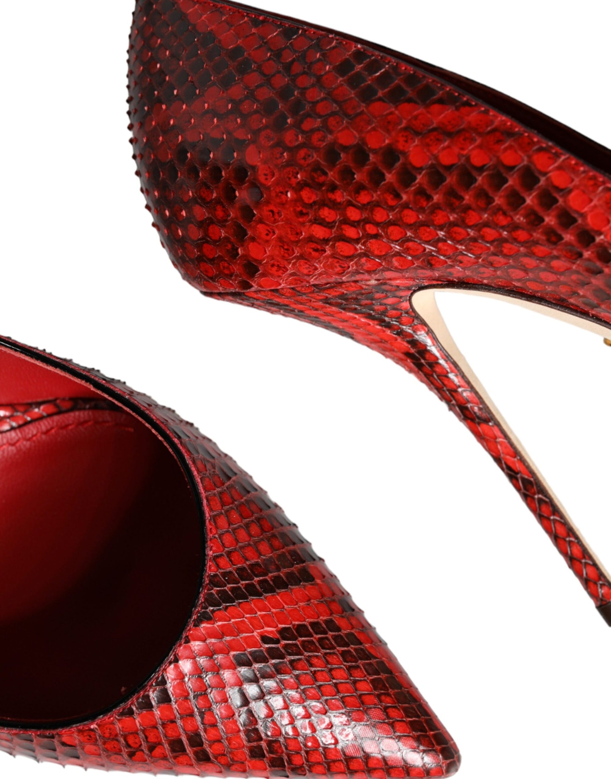 Escarpins à talons aiguilles en cuir rouge Dolce & Gabbana