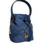Sac bandoulière en cuir denim matelassé bleu Versace