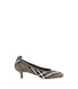 Burberry Archivio Check Pumps