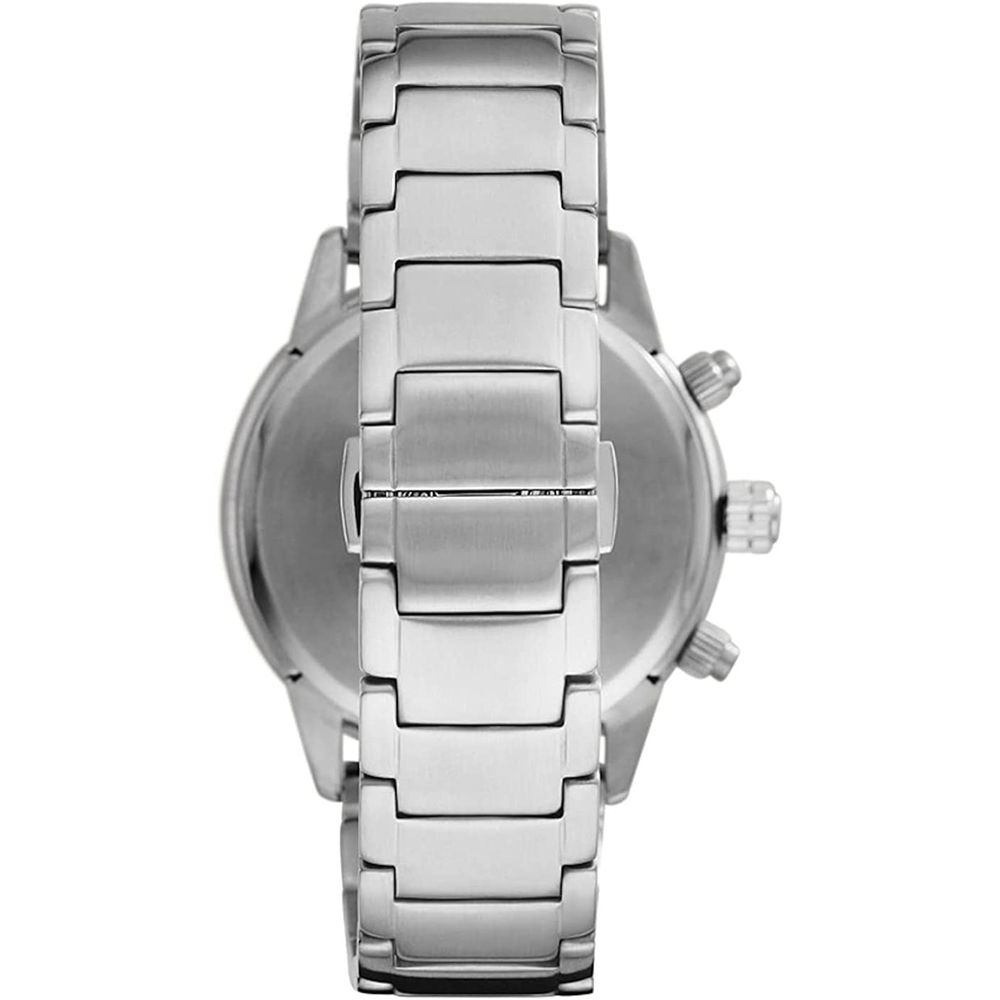 Montre Armani en acier inoxydable argenté