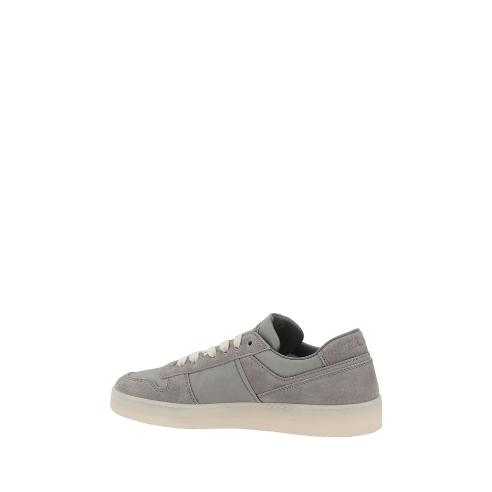 Baskets Prada en cuir suédé