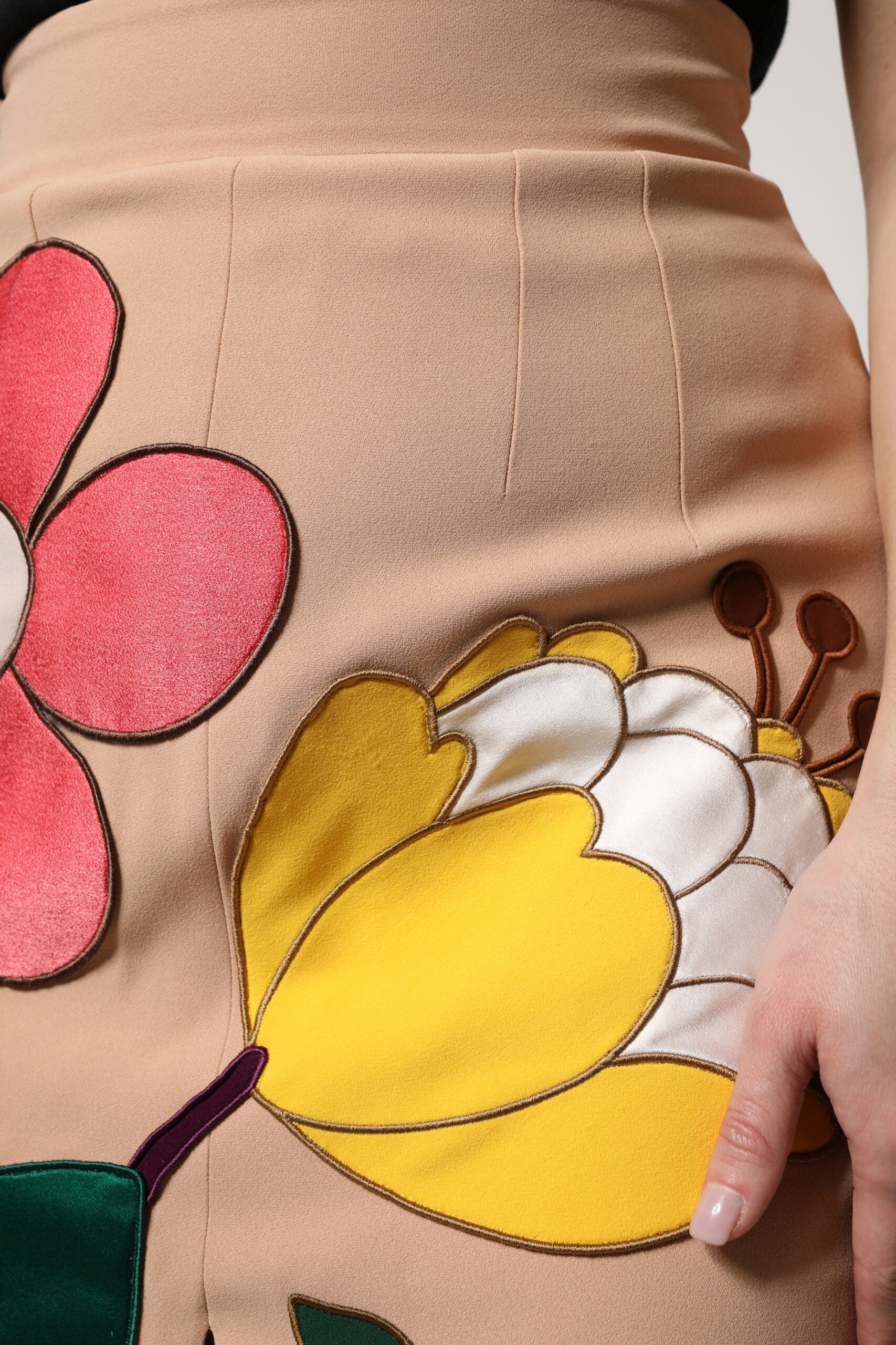Jupe crayon taille haute à fleurs beige Dolce &amp; Gabbana