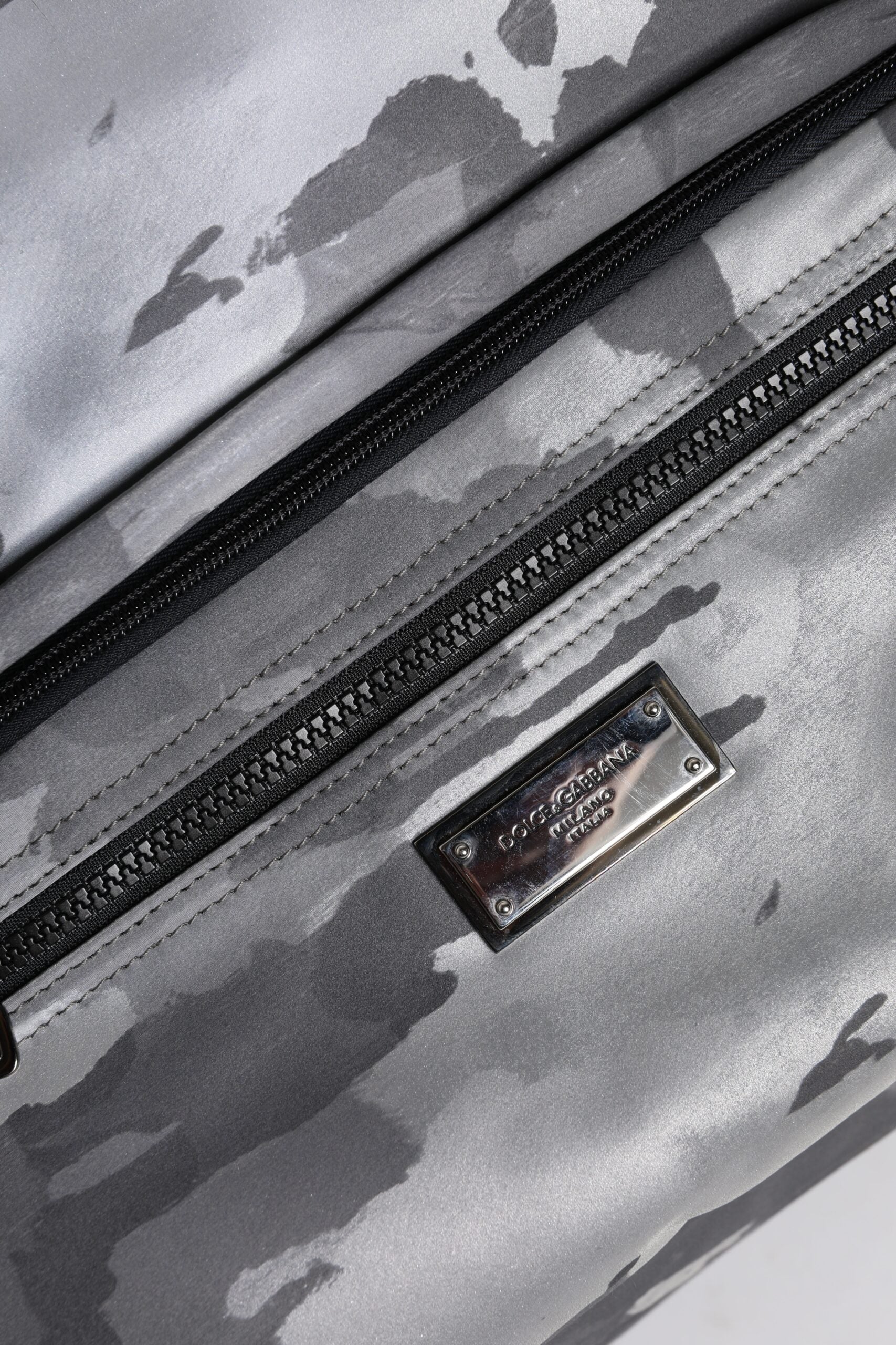 Sac fourre-tout en coton camouflage gris Dolce & Gabbana à compartiments multiples