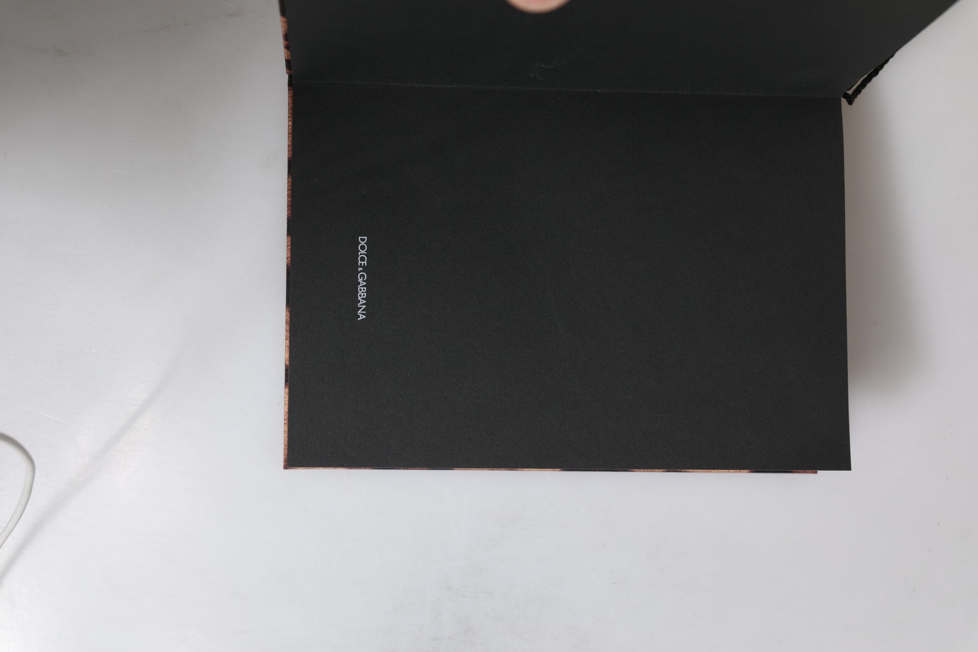 Petit carnet Dolce &amp; Gabbana en polyester marron et noir avec imprimé léopard et logo