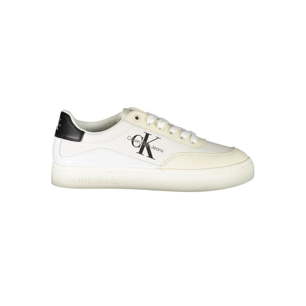 Baskets blanches à lacets Calvin Klein Chic avec détails contrastés