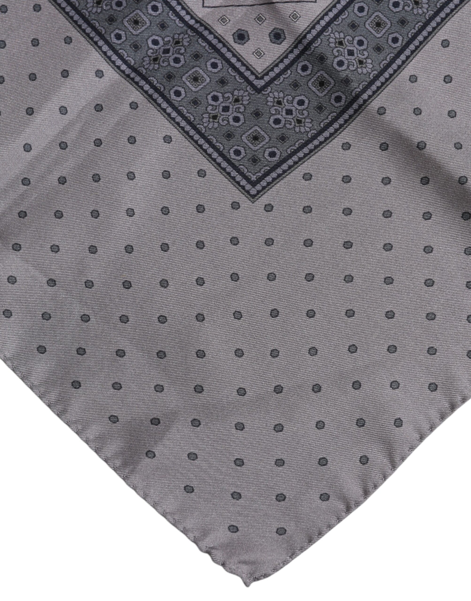 Foulard carré en soie à pois gris Dolce & Gabbana pour homme