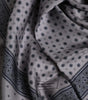 Foulard carré en soie à pois gris Dolce & Gabbana pour homme