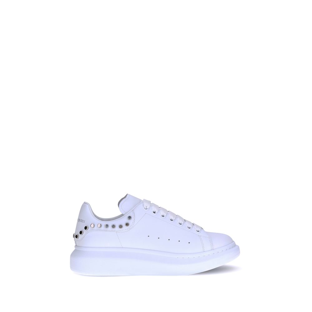 Baskets en cuir cloutées Alexander McQueen