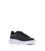 Baskets cloutées en cuir Alexander McQueen