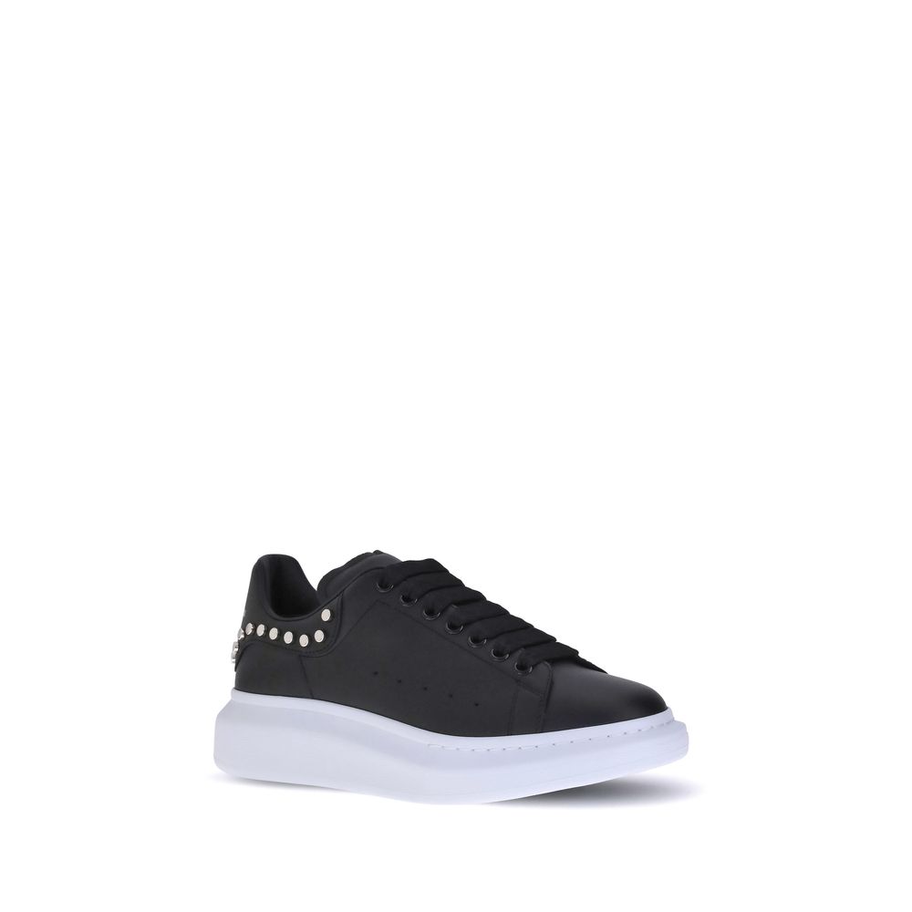 Baskets cloutées en cuir Alexander McQueen