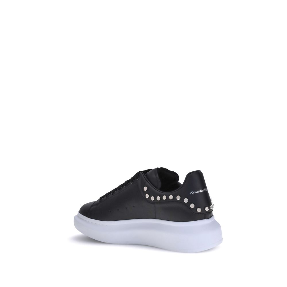 Baskets cloutées en cuir Alexander McQueen