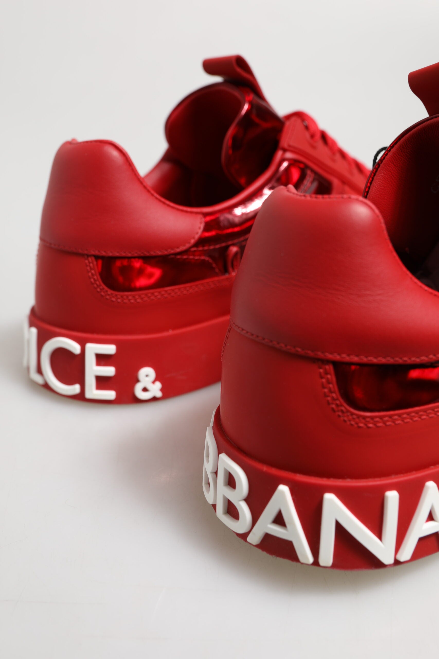 Baskets basses à lacets Dolce &amp; Gabbana pour homme avec logo rouge