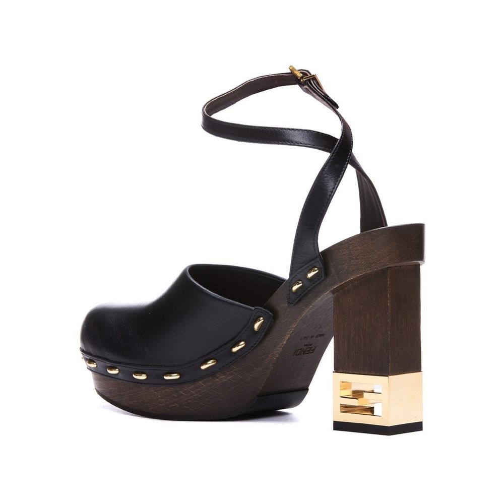 Escarpins en cuir à talons décoratifs Fendi