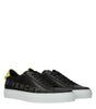 Givenchy Baskets basses en cuir noir