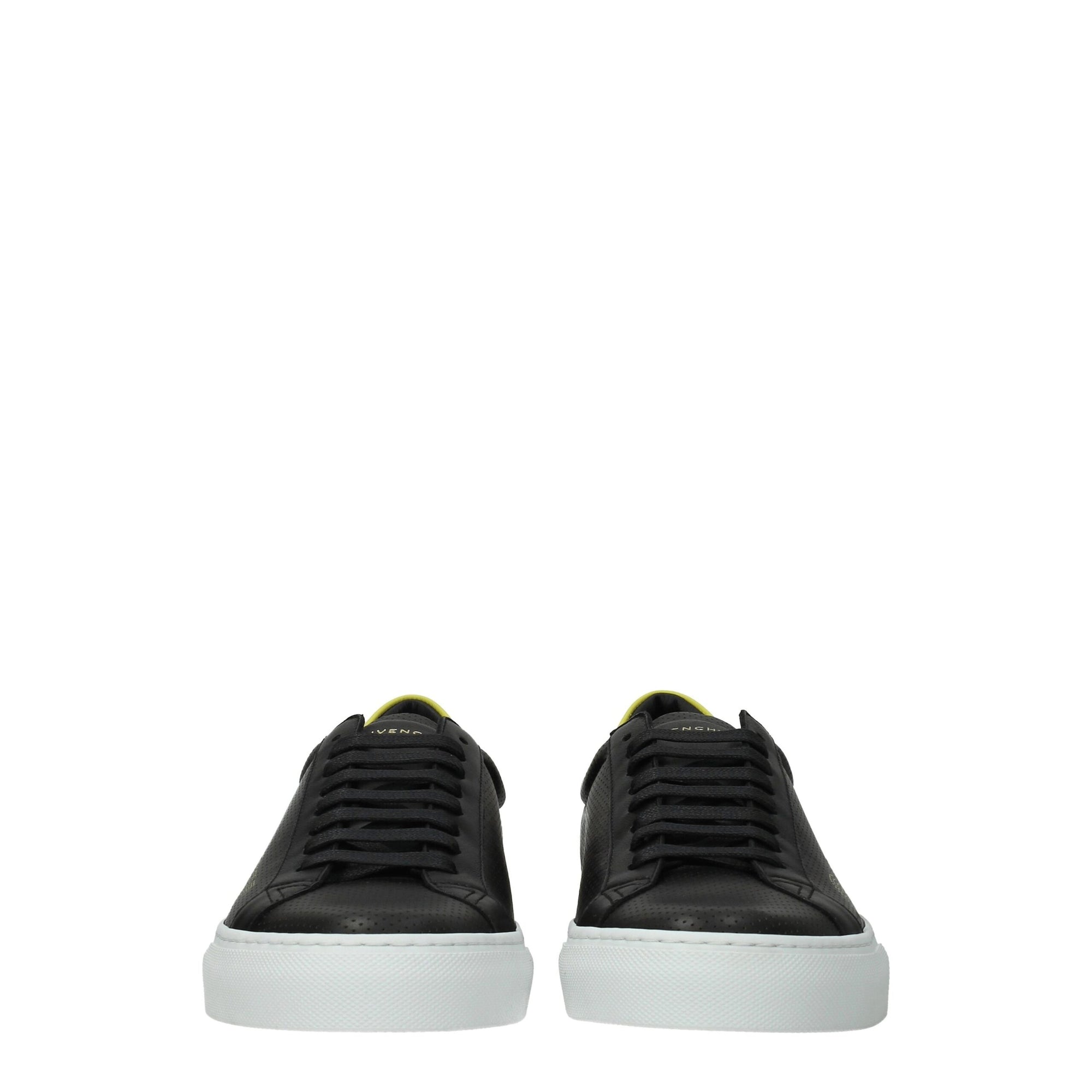 Givenchy Baskets basses en cuir noir