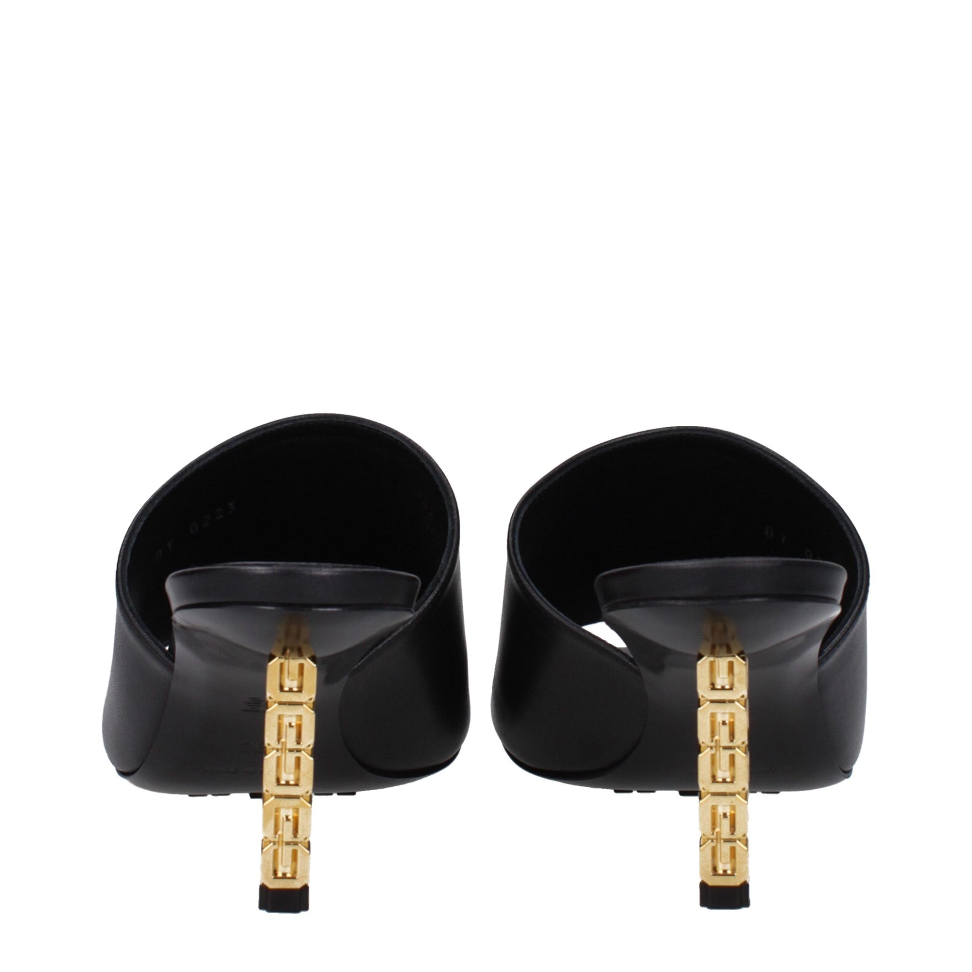 Sandales à talons aiguilles en cuir noir Givenchy