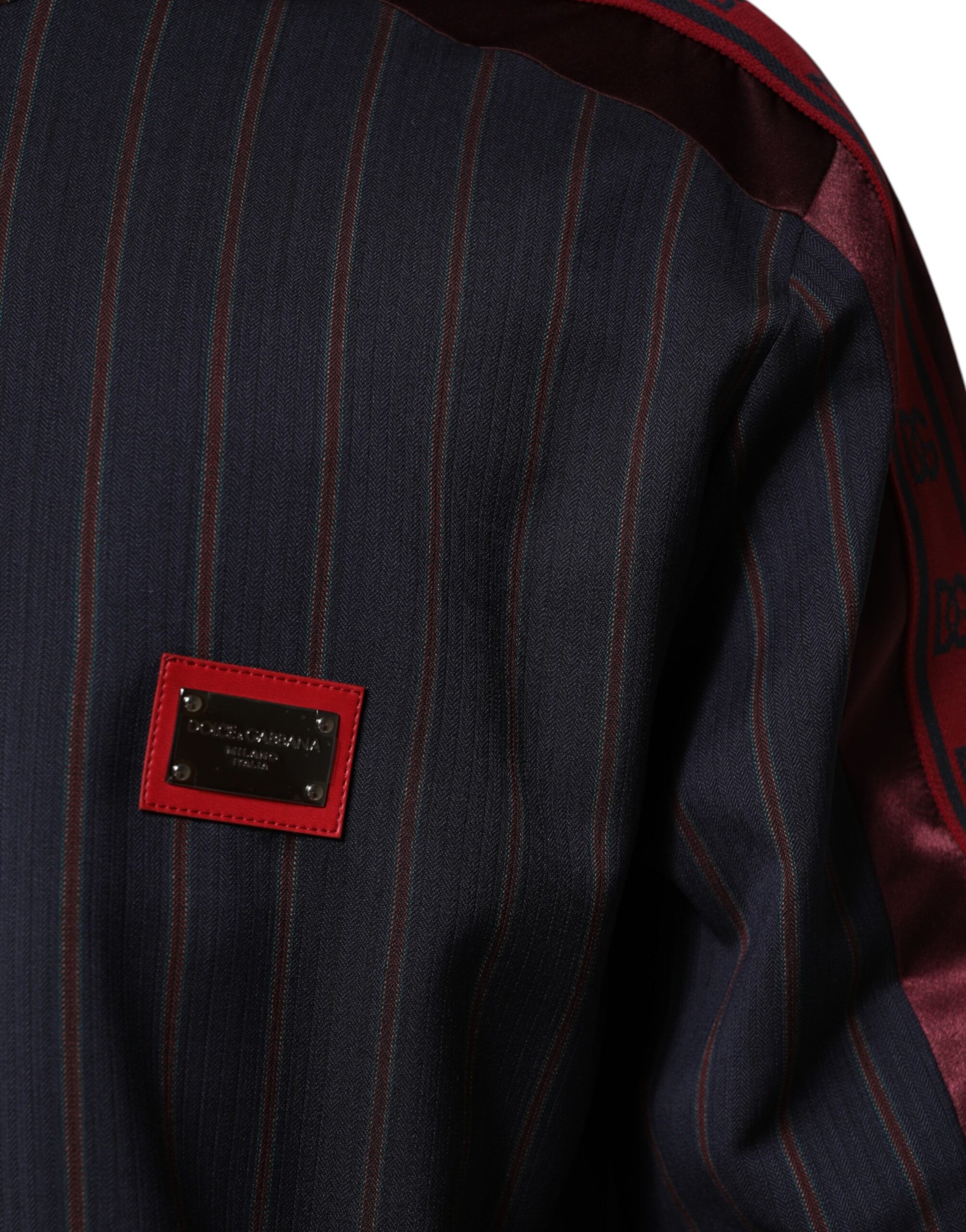 Veste zippée intégrale Dolce &amp; Gabbana à rayures bleues et rouges avec logo et plaque