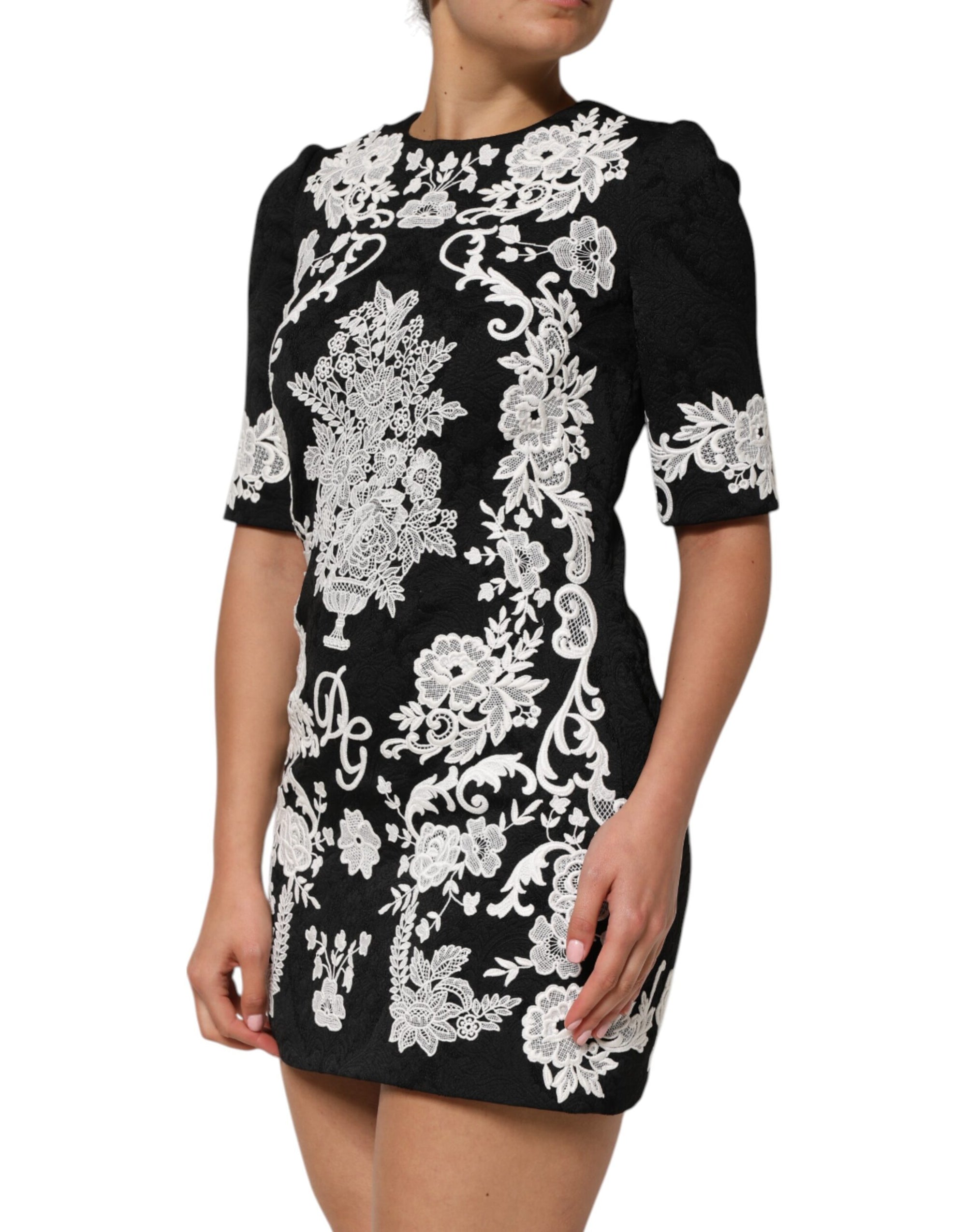 Robe trapèze à manches courtes et bordure en dentelle noire Dolce &amp; Gabbana