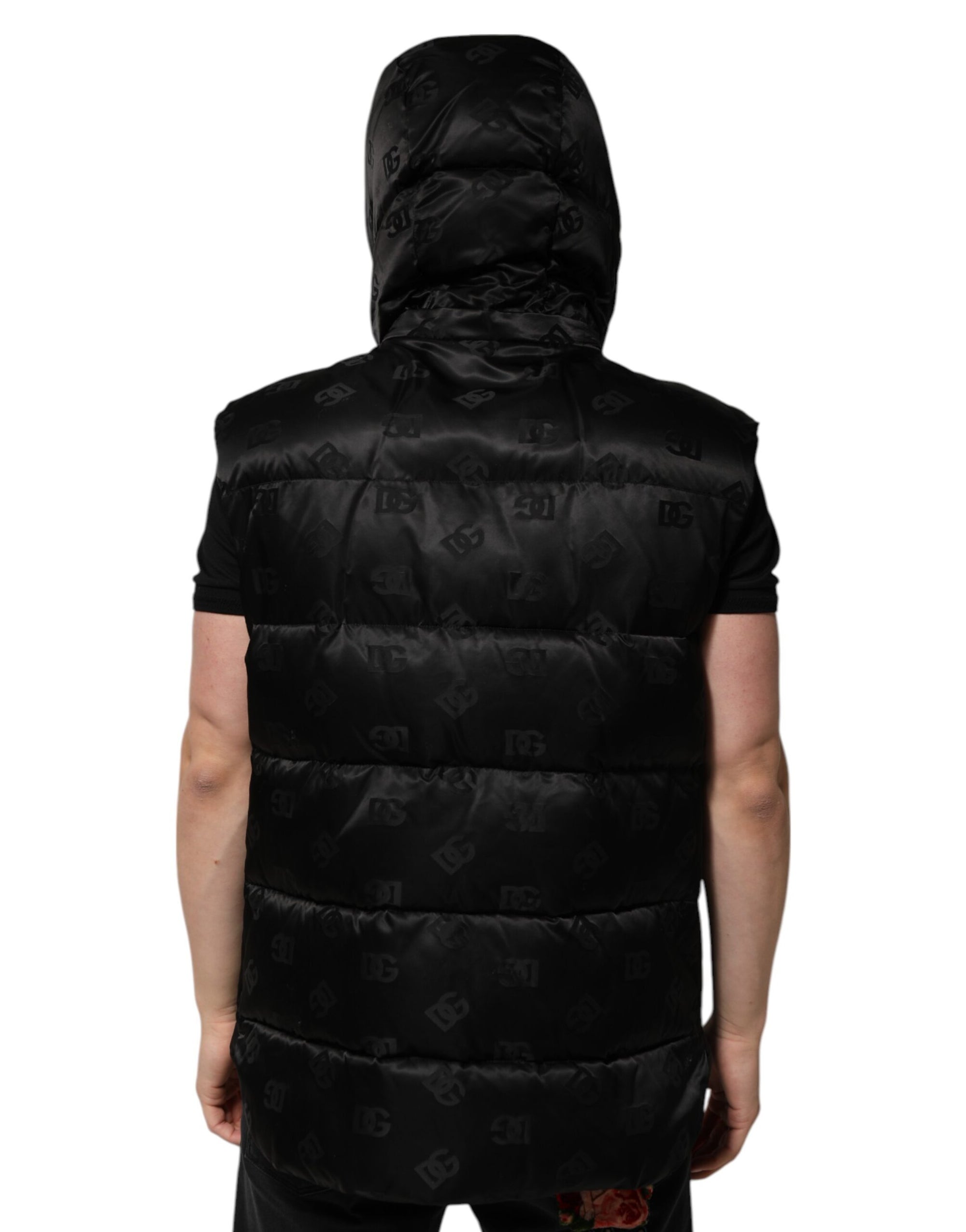 Dolce &amp; Gabbana Veste sans manches matelassée à capuche noire